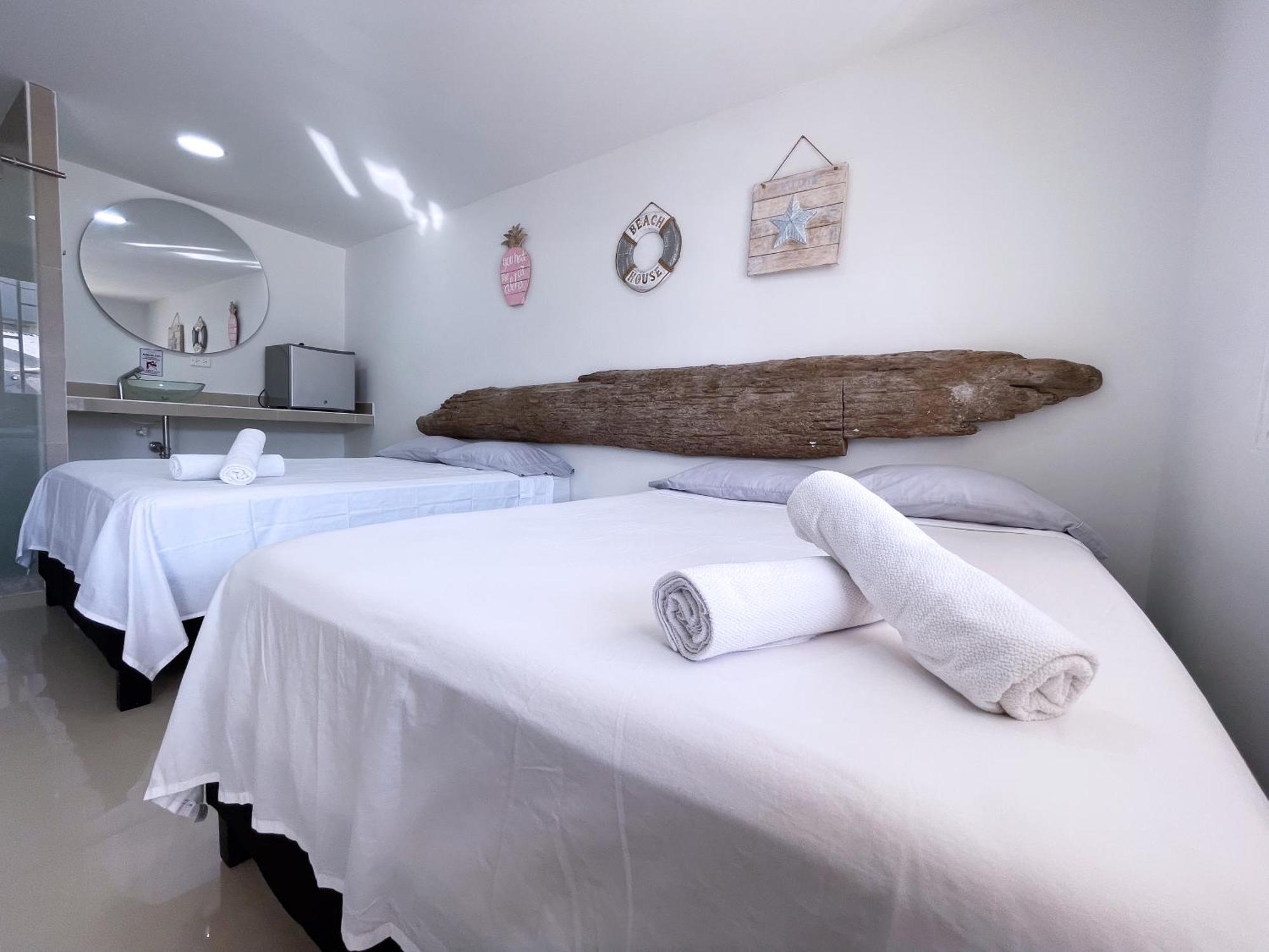 Island Vibes Hotel *
